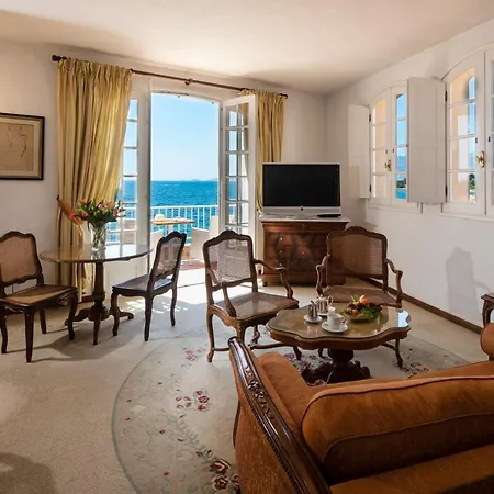 Hotel Le Maquis 5*