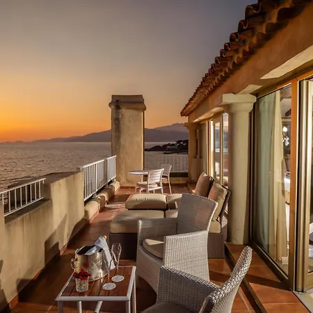 Le Maquis Hotel