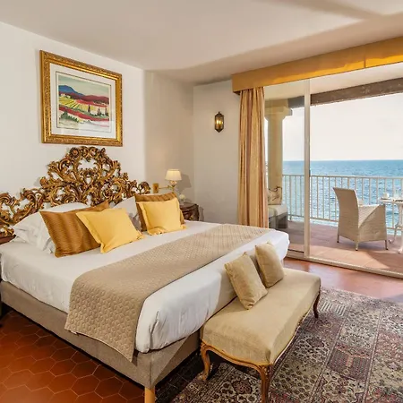 Le Maquis Hotel 5*