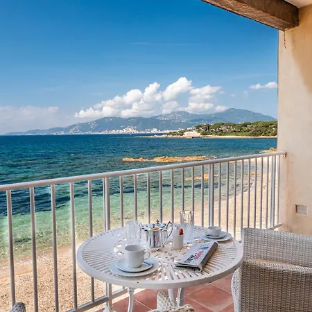 Le Maquis 5*