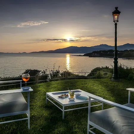 Le Maquis Hotel 5*