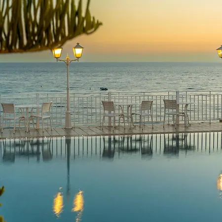 Hotel Le Maquis